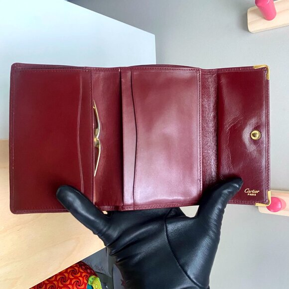 Vintage Cartier Tri-fold Mastline Bordeaux Wallet w/ Kiss Lock Coin - Picture 6 of 11